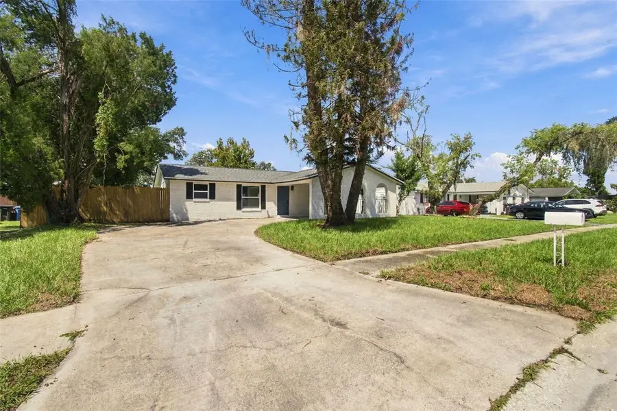 802 Walnut Drive, Seffner, FL 33584 - #3