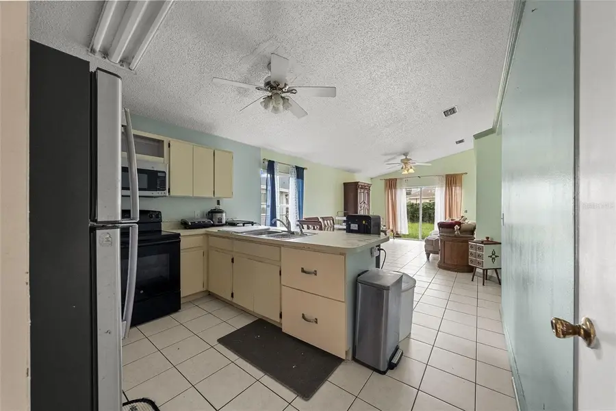 8106 Riverboat Drive, Temple Terrace, FL 33637 - #3