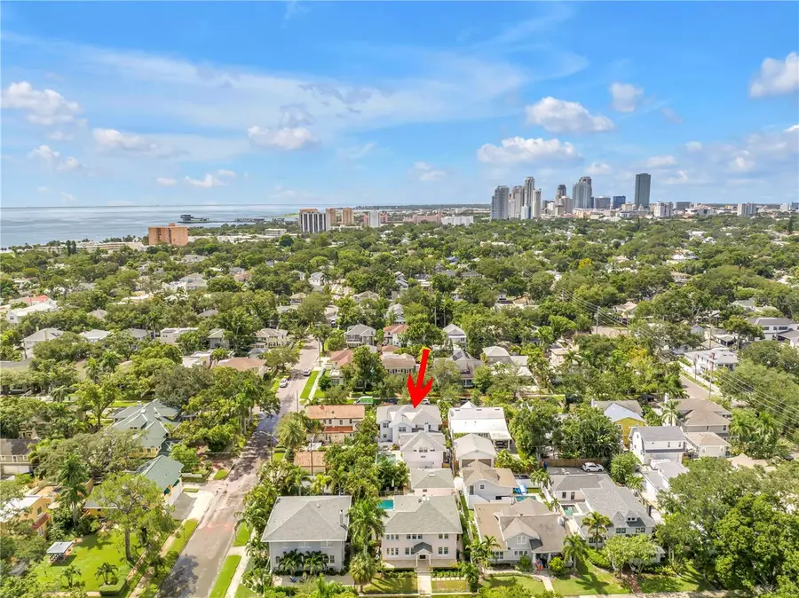 445 18th Avenue Ne, Saint Petersburg, FL 33704 - #2