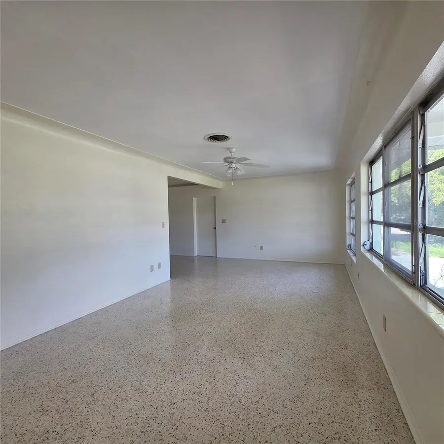 4014 22nd Avenue N, Saint Petersburg, FL 33713 - #3