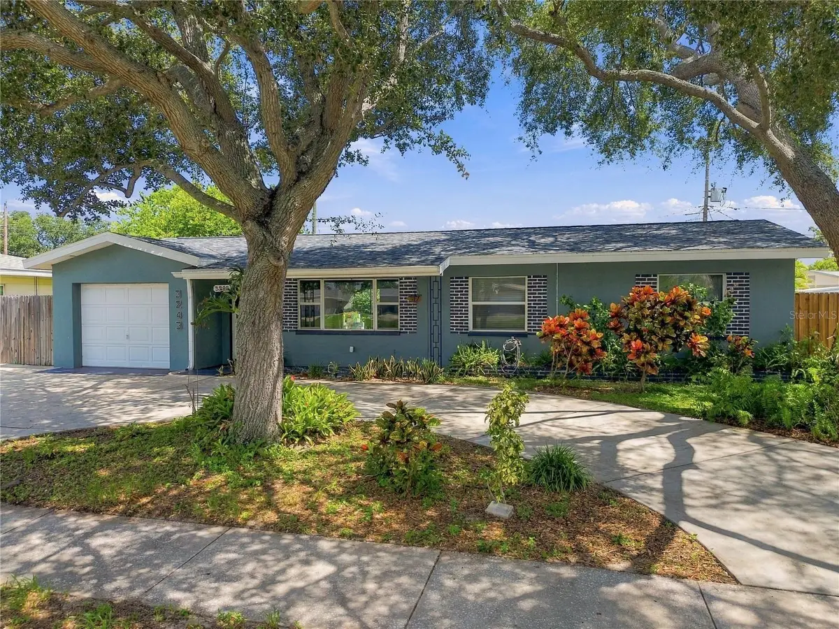 3243 58th Street N, Saint Petersburg, FL 33710 - #1