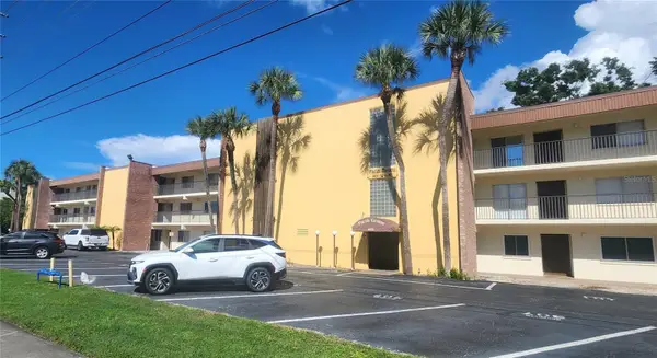 4435 1st Street Ne #111, ST PETERSBURG, FL 33703