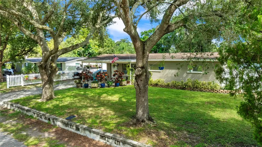 1104 E Lambright St, Tampa, FL 33604 - #3