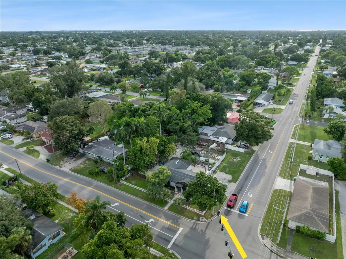 1702 26th Street W, Bradenton, FL 34205 - #1