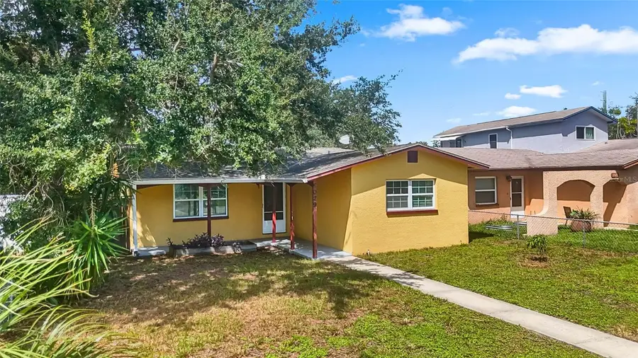 5029 Emerson Avenue S, Saint Petersburg, FL 33707 - #2