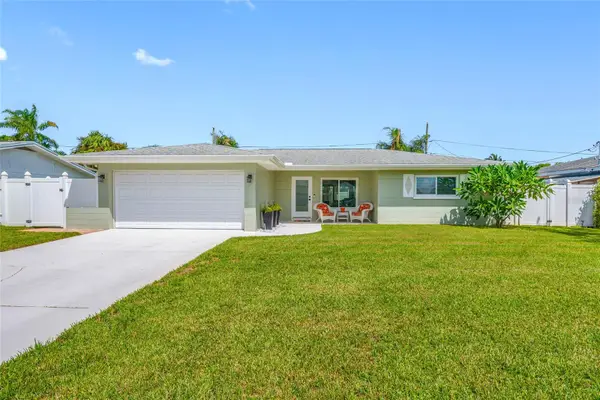 11497 63rd Avenue, SEMINOLE, FL 33772