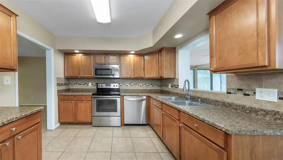 210 S Saturn Avenue, Clearwater, FL 33755 - #3