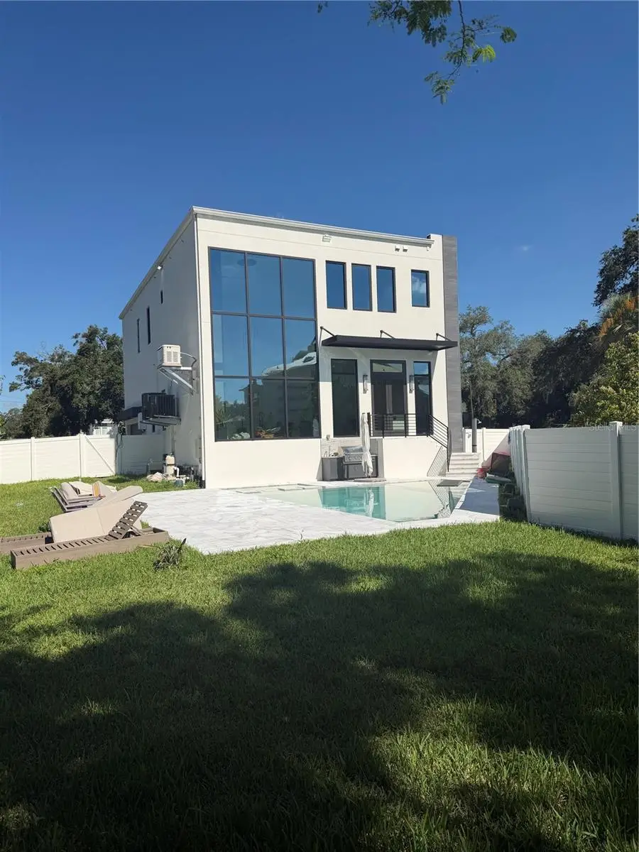 8103 N River Shore Drive, Tampa, FL 33604 - #2