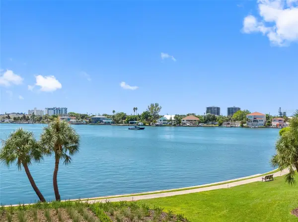 7912 Sailboat Key Boulevard S #201, SOUTH PASADENA, FL 33707