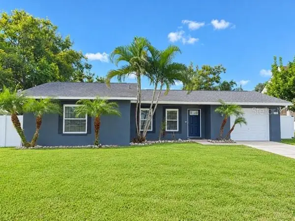 11606 79th Avenue, SEMINOLE, FL 33772