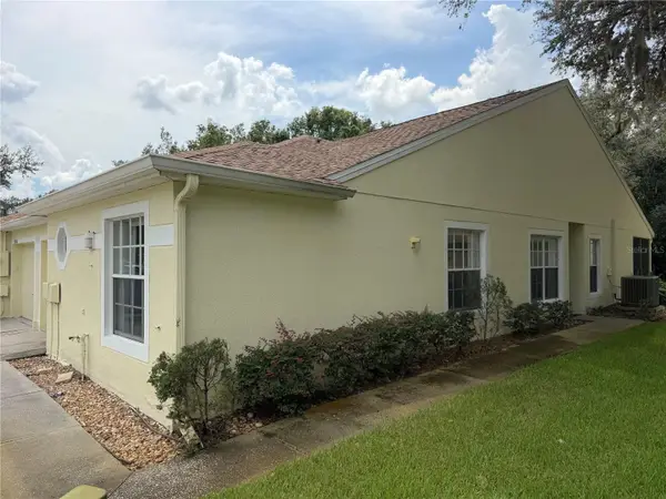 35224 Whispering Pines Drive, ZEPHYRHILLS, FL 33541