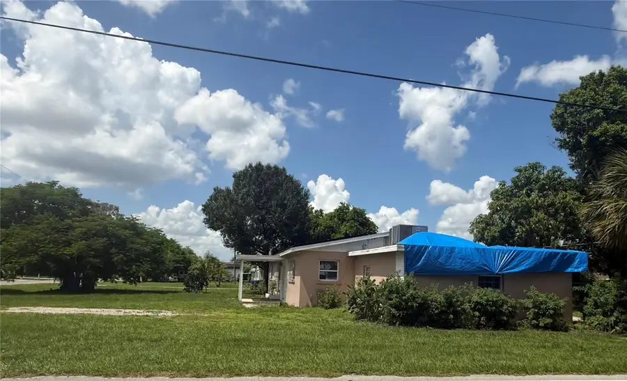 321 Louise Avenue, Fort Myers, FL 33916 - #2