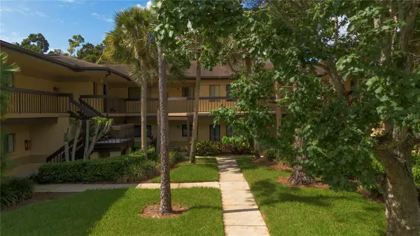 2689 Sabal Springs Circle #102, CLEARWATER, FL 33761