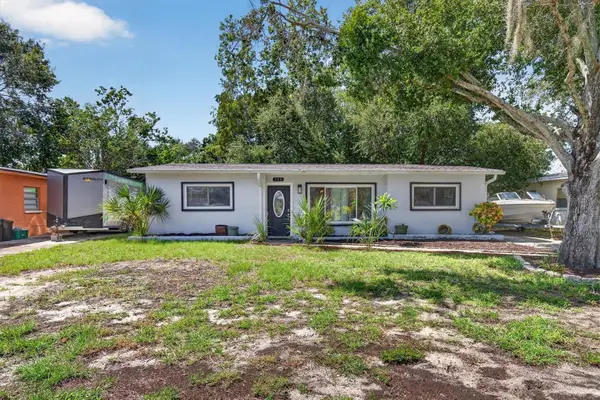 715 W Bayshore Drive, TARPON SPRINGS, FL 34689