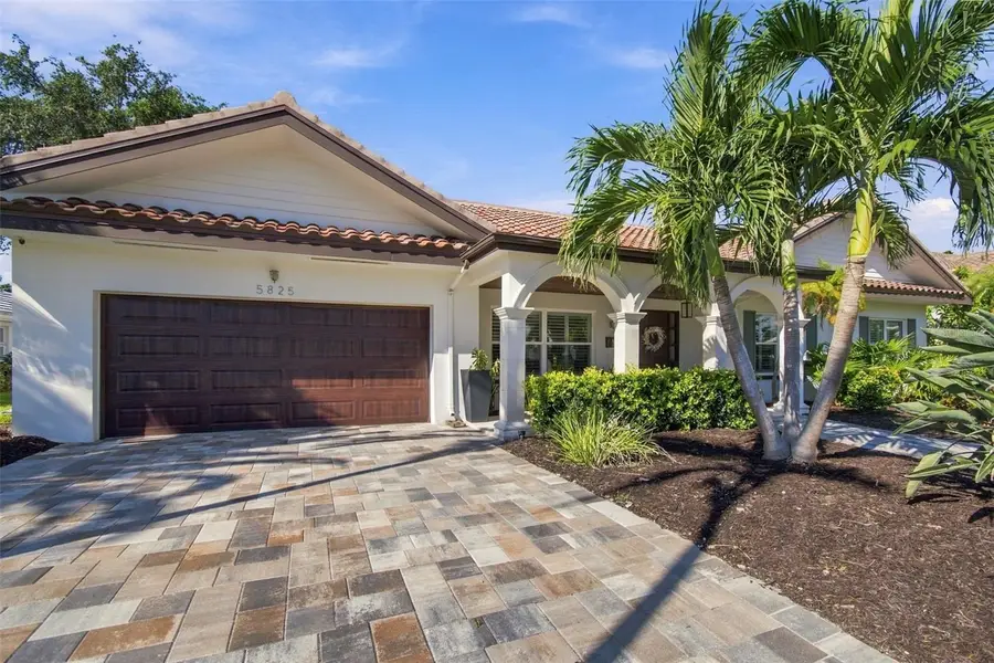 5825 Leeland Street S, Saint Petersburg, FL 33715 - #2