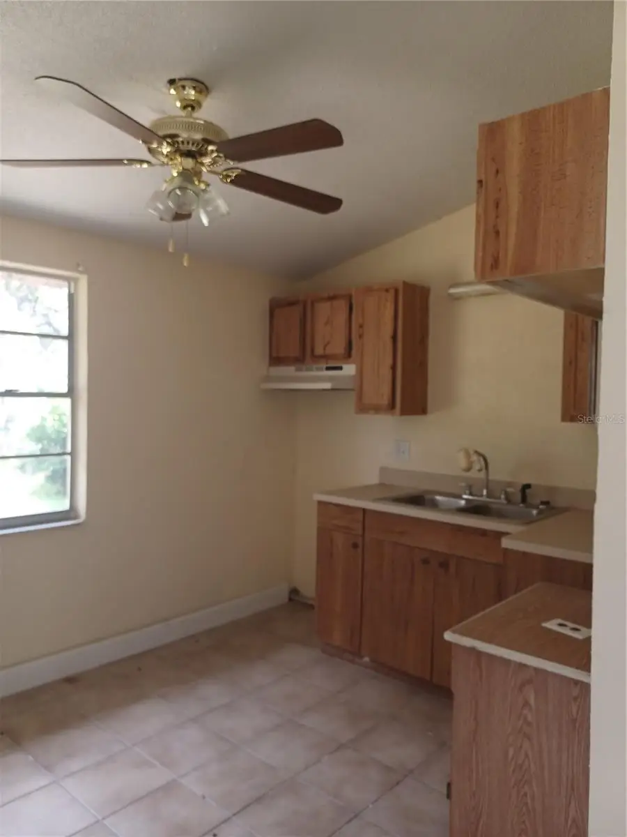 615 North Avenue, Tarpon Springs, FL 34689 - #3