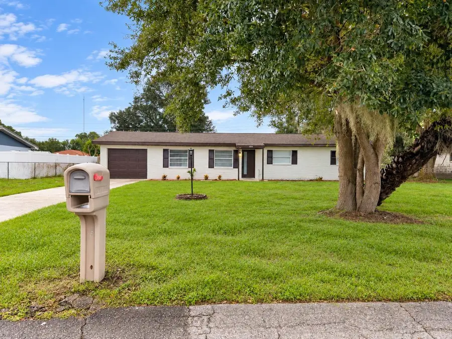 1515 Stacy Drive, Lakeland, FL 33801 - #2