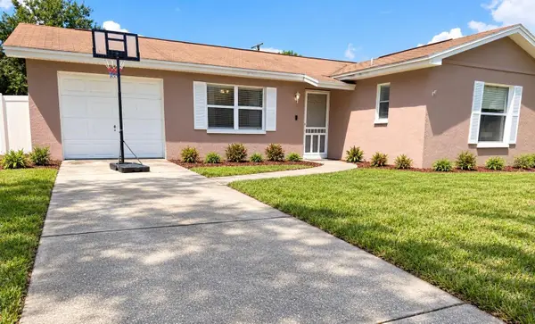 6044 Fauna Lane, APOLLO BEACH, FL 33572