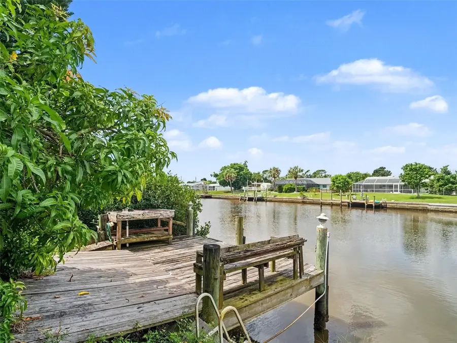 562 E Tarpon Boulevard Nw, Port Charlotte, FL 33952 - #2