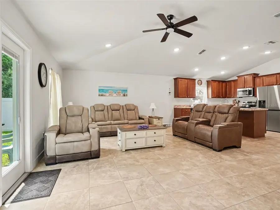 256 Krenson Bay Loop, Winter Haven, FL 33881 - #2