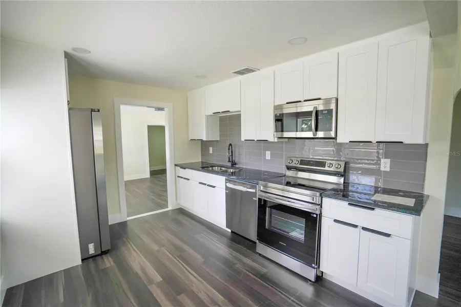 4400 6th Avenue S, Saint Petersburg, FL 33711 - #2