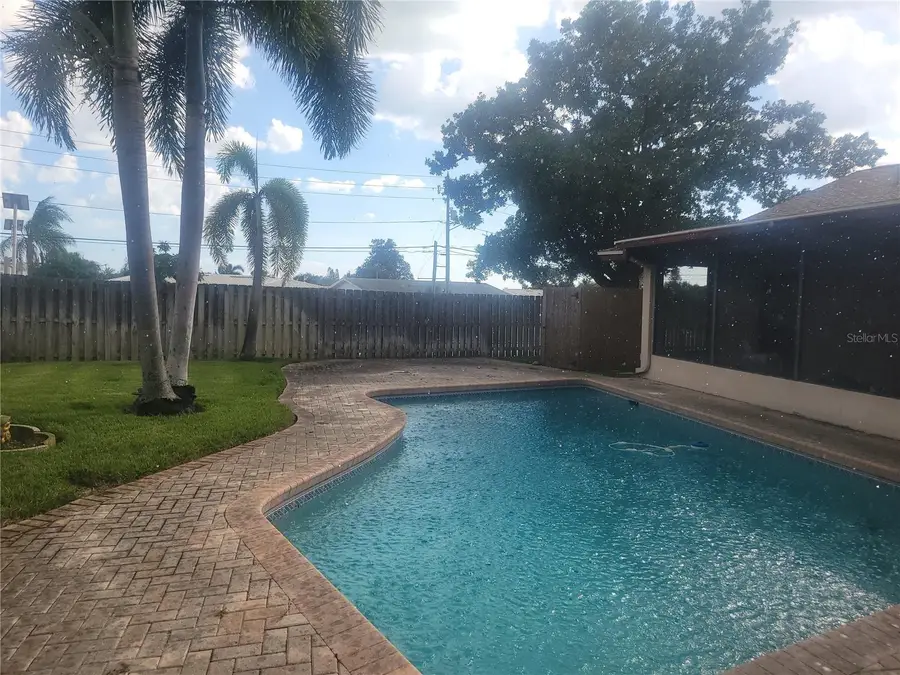 10209 Bay Hills Drive, Largo, FL 33774 - #2