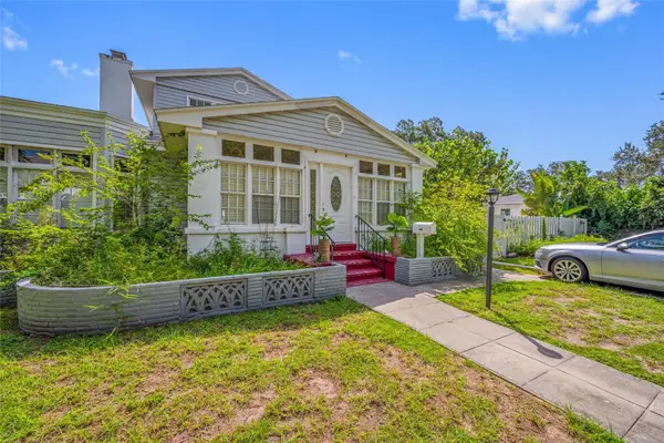 1225 11th Street N, ST PETERSBURG, FL 33705