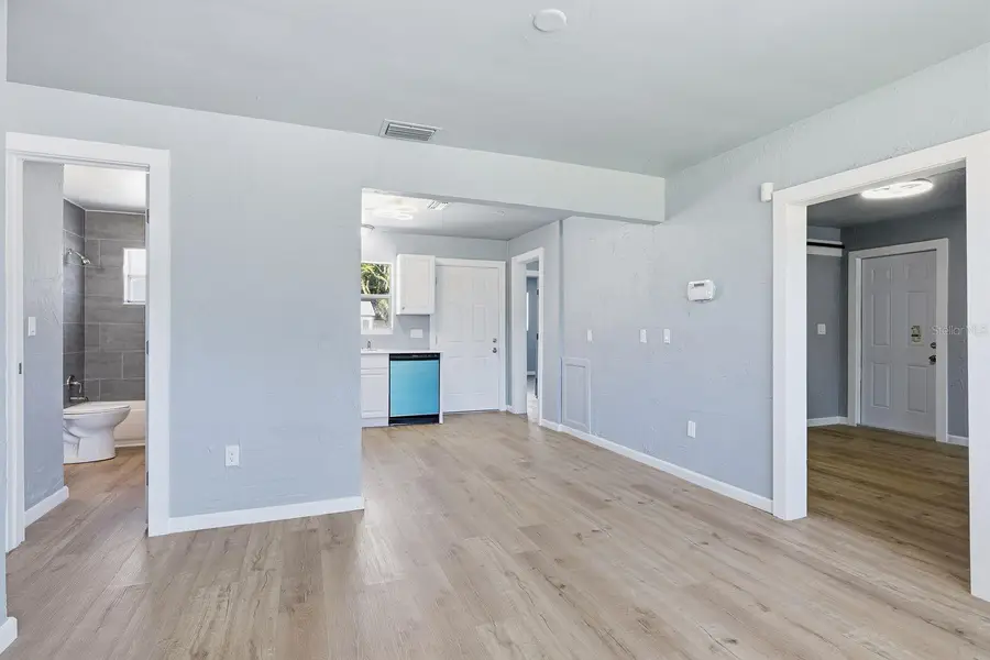8143 Overlook Place Ne, Saint Petersburg, FL 33702 - #2
