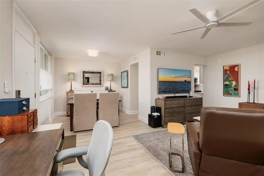 4895 Bay Street Ne #108, Saint Petersburg, FL 33703 - #3