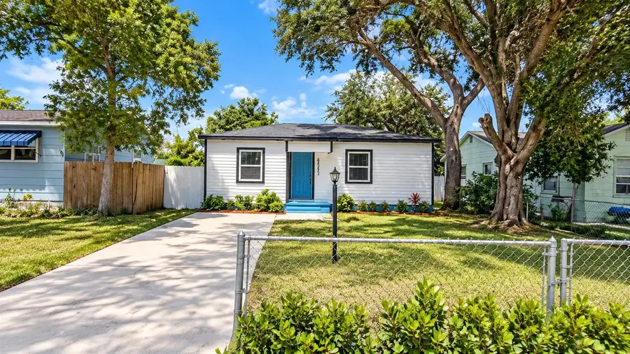 4721 6th Avenue S, Saint Petersburg, FL 33711 - #2