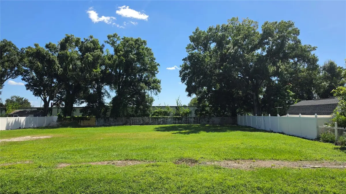 4040 W Comanche Avenue, Tampa, FL 33614 - #1