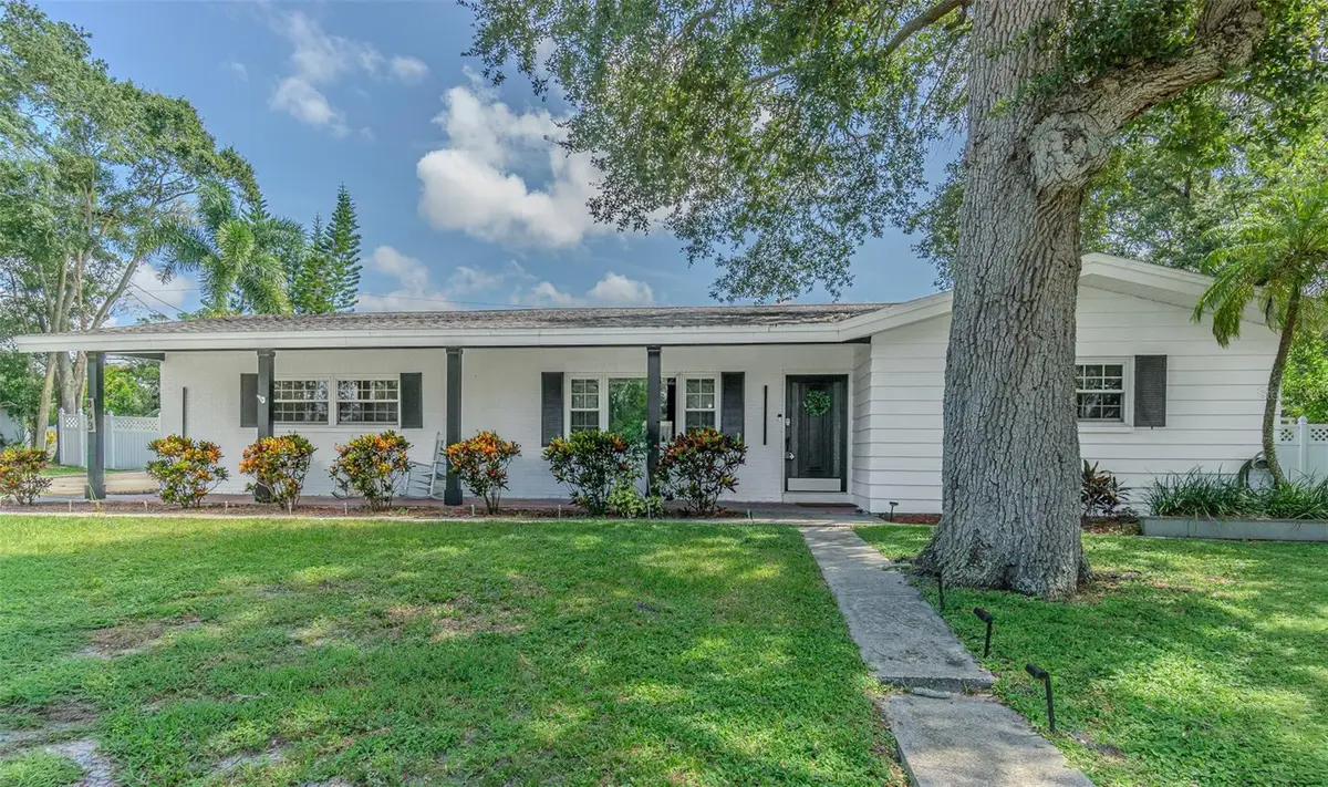 863 Bay Breeze Terrace, Largo, FL 33770 - #1