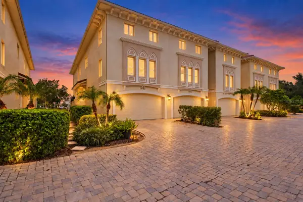 1022 Paseo Del Rio Ne #1022, ST PETERSBURG, FL 33702