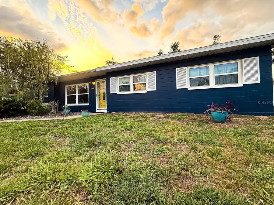 102 Glen Ridge Avenue, Temple Terrace, FL 33617 - #2