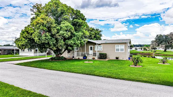 36805 Lakewood Drive, ZEPHYRHILLS, FL 33542