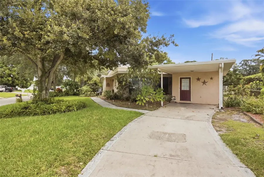 3206 River Cove Drive, Tampa, FL 33614 - #3