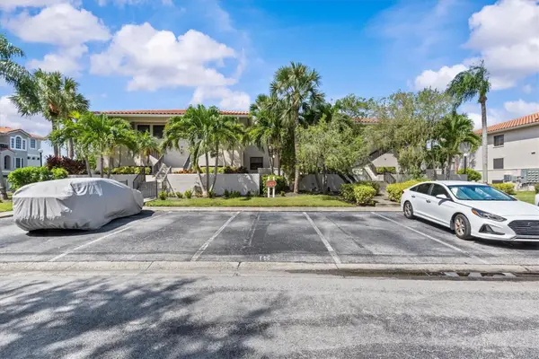 1801 Mariner Drive #13, TARPON SPRINGS, FL 34689