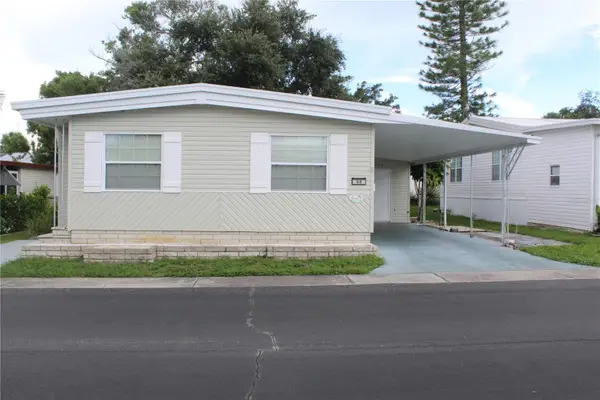 52 Royal Palm Circle, LARGO, FL 33778
