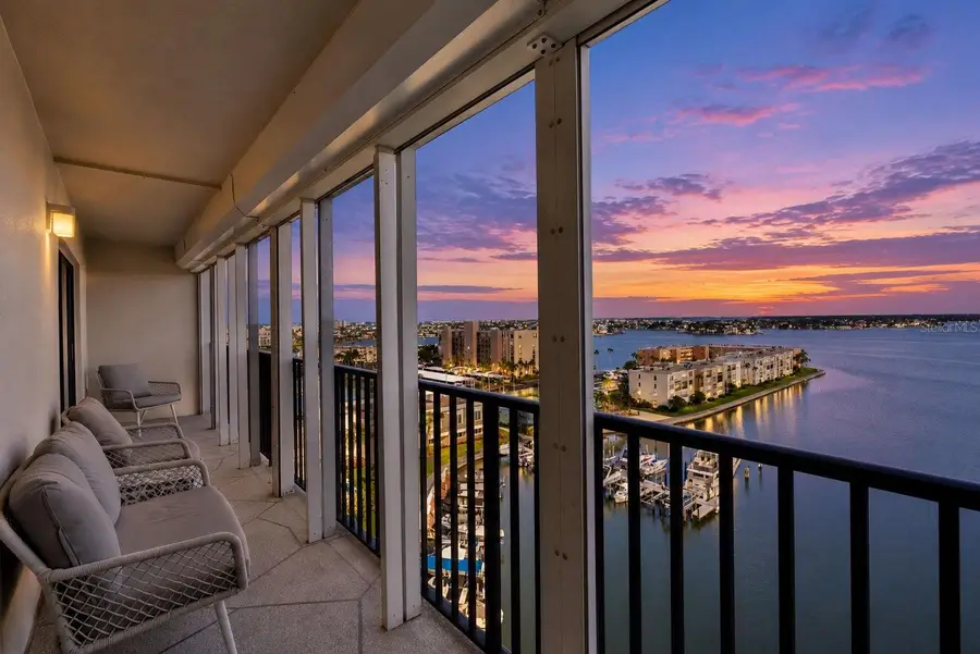 7300 Sun Island Drive S #1104, South Pasadena, FL 33707 - #2