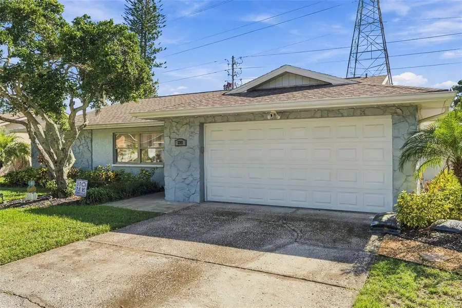 3369 Hunt Club Drive, Clearwater, FL 33761 - #3