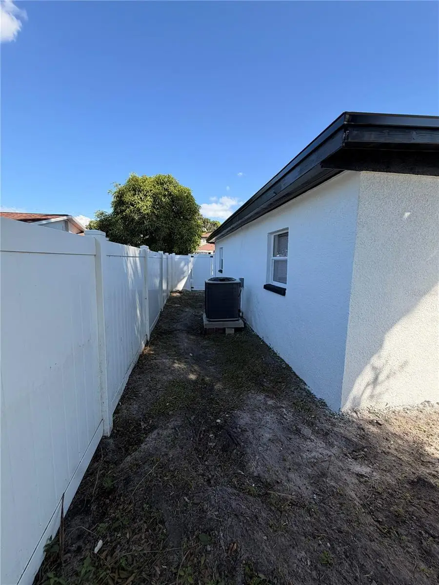 5808 N Lois Avenue, Tampa, FL 33614 - #3