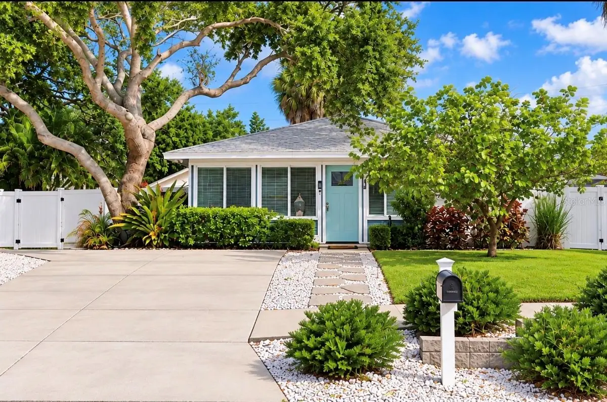 614 Lyndhurst Street, Dunedin, FL 34698 - #1