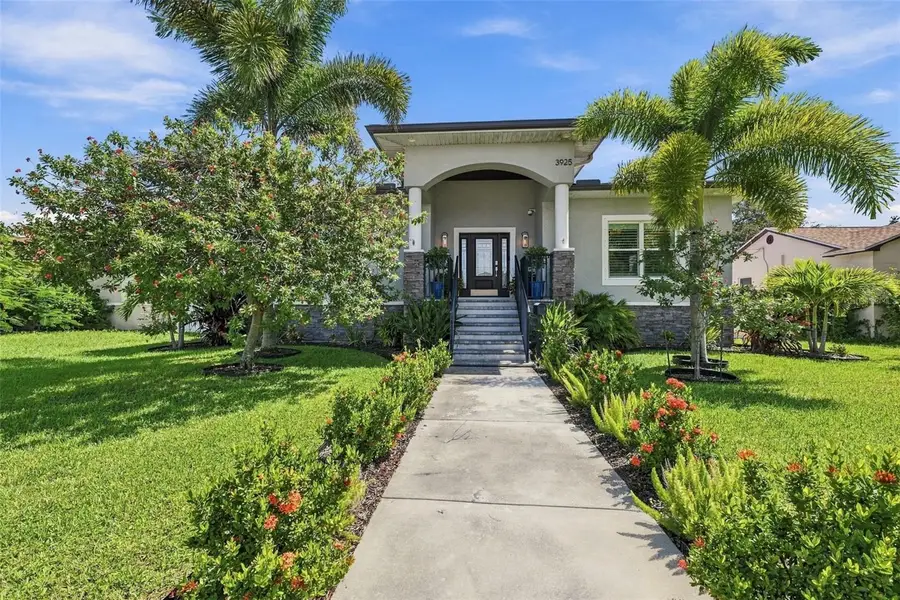 3925 1st Street Ne, Saint Petersburg, FL 33703 - #2