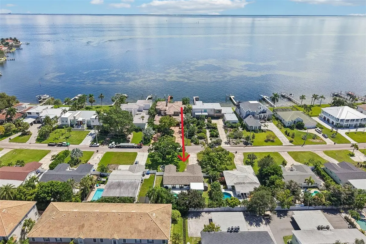 4600 Bayshore Boulevard Ne, Saint Petersburg, FL 33703 - #1