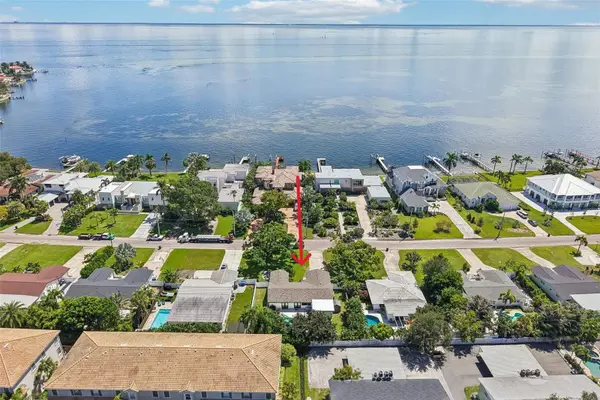 4600 Bayshore Boulevard Ne, ST PETERSBURG, FL 33703