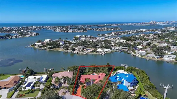2278 Kings Point Drive, LARGO, FL 33774