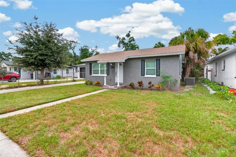 2452 17th Avenue S, Saint Petersburg, FL 33712 - #3