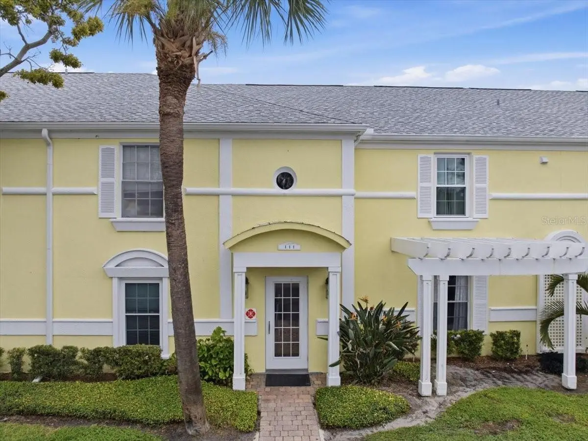 111 Seahorse Drive Se #B, Saint Petersburg, FL 33705 - #1