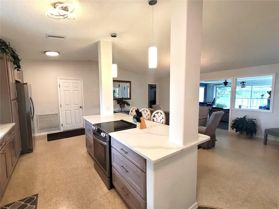 137 Midway Island, Clearwater, FL 33767 - #3