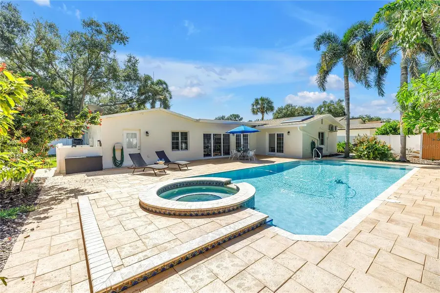 146 Giralda Boulevard Ne, Saint Petersburg, FL 33704 - #2